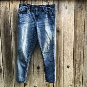 Calvin Klein Jeans Slouchy Skinny Jean Size 29